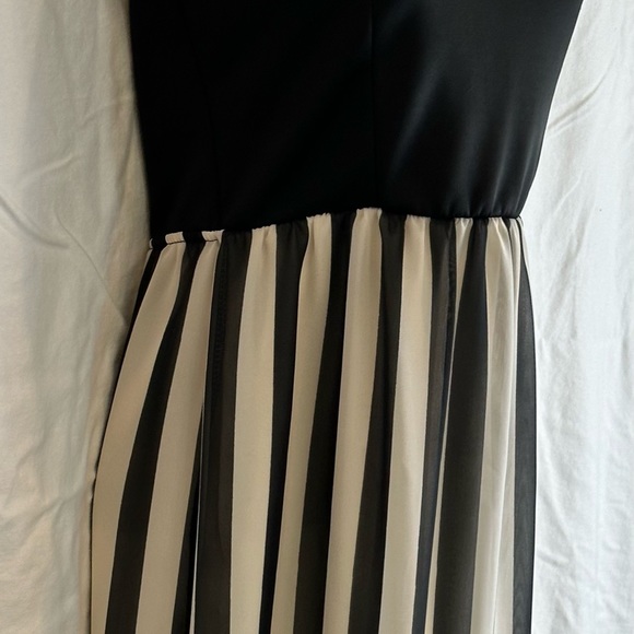 Windsor Black And White Striped Maxi Strapless Dress X-Small - Picture 15 of 16